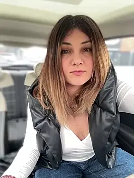 DaisyVibesss online show from March 2025 11:33:02 AM