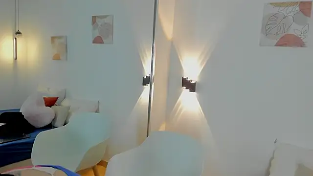 EmilySumer online show from February 2026 04:31:01 AM