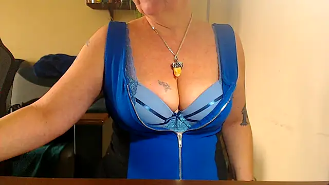 Diablica41 online show from February 2025 10:04:02 AM