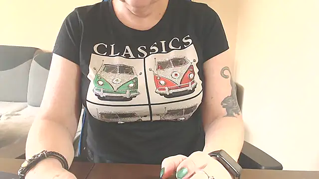 Diablica41 online show from October 2025 06:33:01 AM