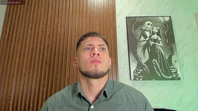 SebastianMaximoff online show from December 2025 07:20:02 PM