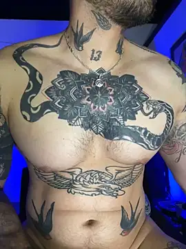 Snapshot of CamiloGray_ chatting on February 2025 10:00:02 PM CamiloGray online show from February 2025 10:00:02 PM