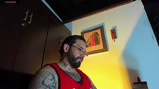 Snapshot of CamiloGray_ chatting on March 2026 02:54:01 PM CamiloGray online show from March 2026 02:54:01 PM