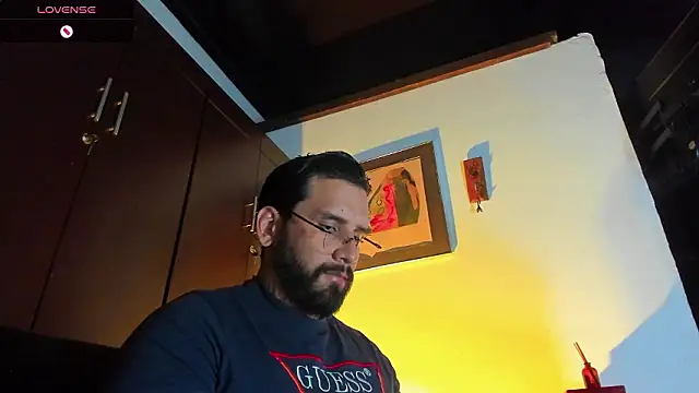 Snapshot of CamiloGray_ chatting on March 2026 02:11:02 PM CamiloGray online show from March 2026 02:11:02 PM