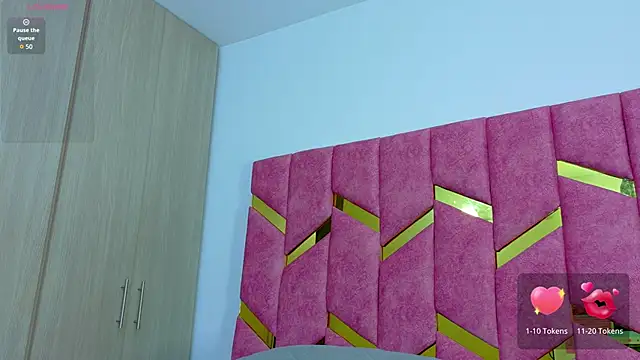 hornyhousekeeper  online show from November 2025 12:27:02 PM