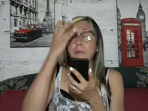 divahot08 online show from January 2025 01:56:01 PM