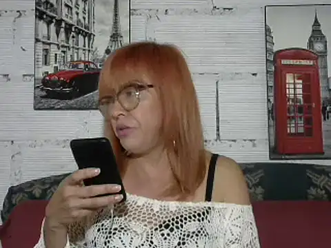 divahot08 online show from February 2025 07:36:01 PM