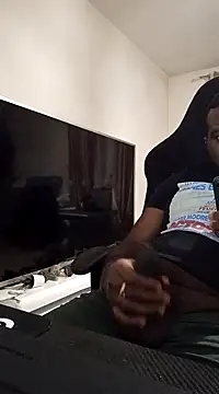 Snapshot of waakenda chatting on December 2024 10:03:02 PM waakenda online show from December 2024 10:03:02 PM