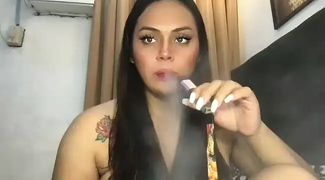 Snapshot of _MissKhimberlyXxx_ chatting on March 2025 01:50:02 AM MissKhimberlyXxx online show from March 2025 01:50:02 AM