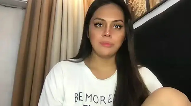 Snapshot of _MissKhimberlyXxx_ chatting on March 2025 09:02:02 AM MissKhimberlyXxx online show from March 2025 09:02:02 AM