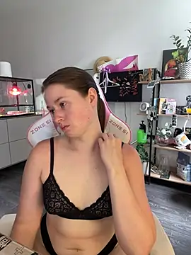 sweetest pie online show from July 2026 07:01:02 AM