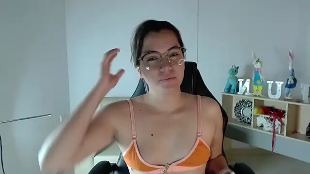 Gretten wright online show from December 2024 01:32:02 PM