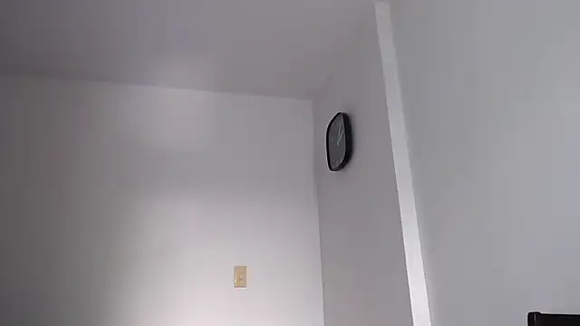 imdavo23 online show from December 2025 03:07:01 PM