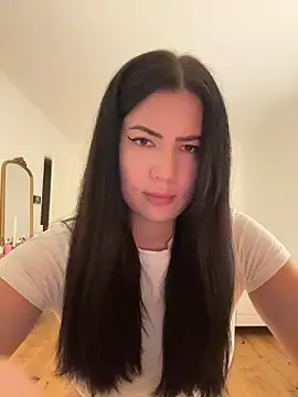 clairewntr online show from January 2025 05:27:01 PM