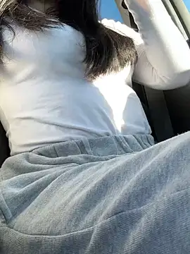 clairewntr online show from March 2025 12:37:02 PM