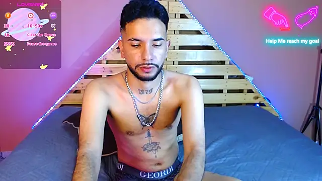 Snapshot of sexxgods chatting on January 2025 12:05:02 AM sexxgods online show from January 2025 12:05:02 AM