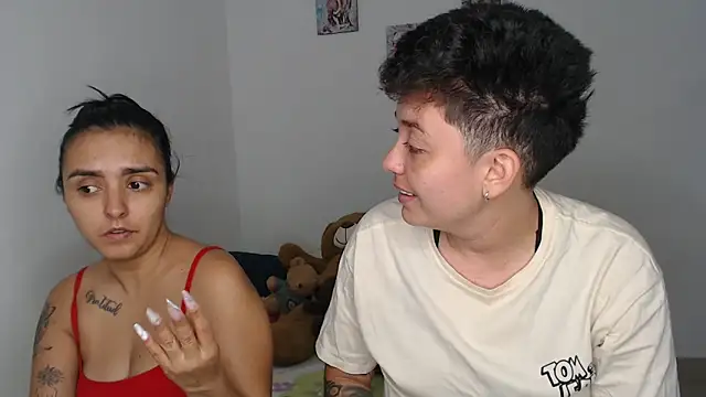 kathy luisa online show from November 2025 08:31:01 PM