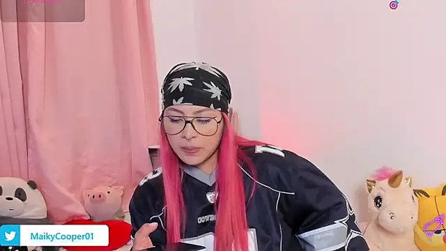 Snapshot of SophieRossi chatting on February 2026 03:26:01 AM SophieRossi online show from February 2026 03:26:01 AM