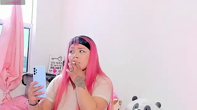 Snapshot of SophieRossi chatting on March 2026 08:24:02 PM SophieRossi online show from March 2026 08:24:02 PM