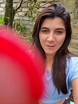 Snapshot of Yuky_ta chatting on February 2025 09:13:01 PM Yuky ta online show from February 2025 09:13:01 PM