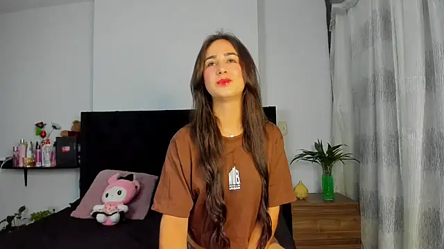 AndreaStivens online show from November 2025 10:36:01 AM