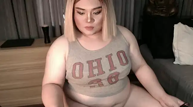 Snapshot of mysticofcum chatting on January 2025 02:02:01 AM mysticofcum online show from January 2025 02:02:01 AM