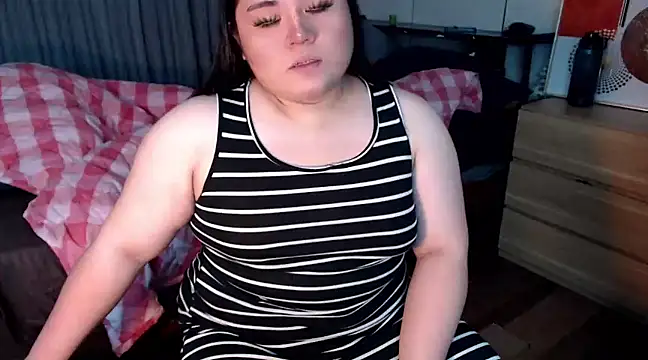 Snapshot of mysticofcum chatting on March 2025 04:51:02 AM mysticofcum online show from March 2025 04:51:02 AM