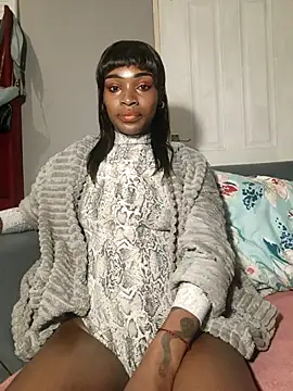 HoneyDropsX online show from July 2026 03:45:01 AM
