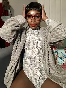 HoneyDropsX online show from July 2026 03:00:02 AM