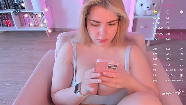 pussy-kattt online show from May 2026 05:59:02 AM