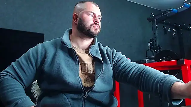 Snapshot of muscularjohnforuX chatting on April 2026 08:39:02 AM muscularjohnforuX online show from April 2026 08:39:02 AM