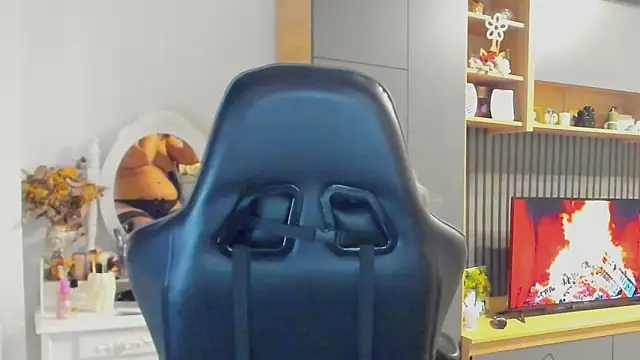 Snapshot of Claire95_ chatting on November 2025 04:41:02 PM Claire95 online show from November 2025 04:41:02 PM