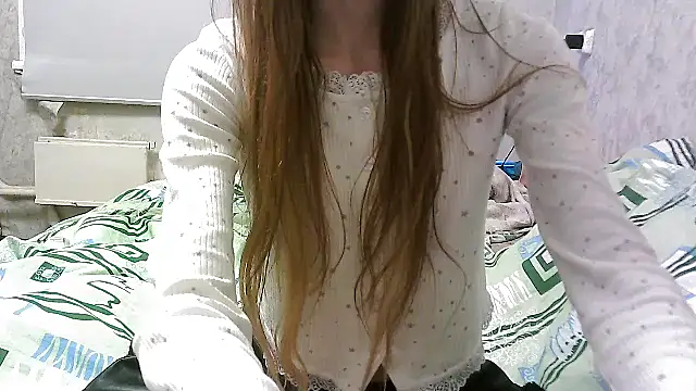 Snapshot of KittyBounty chatting on December 2025 10:25:01 PM KittyBounty online show from December 2025 10:25:01 PM