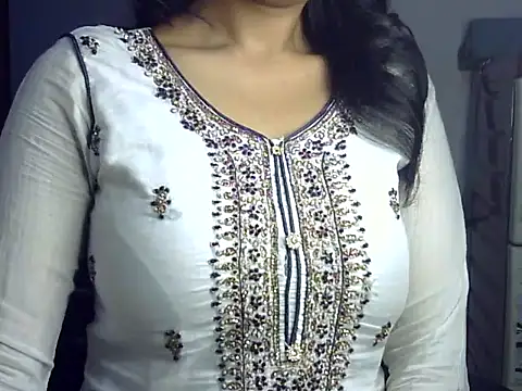 Snapshot of SiaraSiyA chatting on July 2026 10:07:02 AM SiaraSiyA online show from July 2026 10:07:02 AM