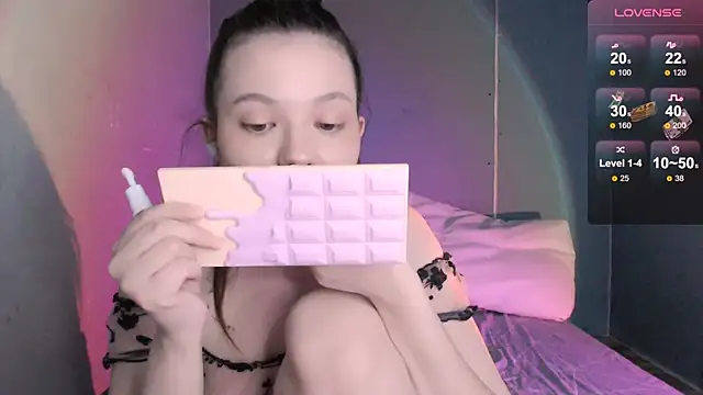 Snapshot of bbycolada chatting on March 2025 08:23:02 PM bbycolada online show from March 2025 08:23:02 PM