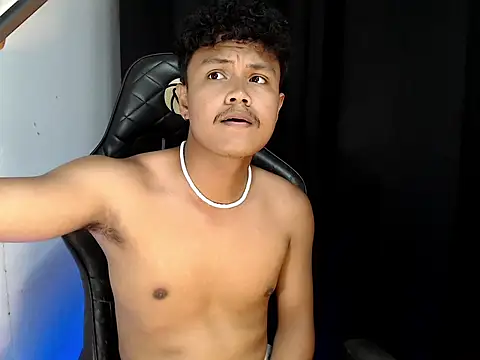 Snapshot of Brylon_ken chatting on September 2025 06:57:02 AM Brylon ken online show from September 2025 06:57:02 AM