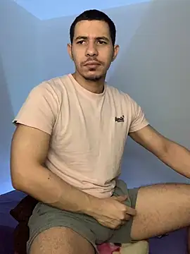 Snapshot of steven_clain chatting on December 2024 06:42:02 AM steven clain online show from December 2024 06:42:02 AM