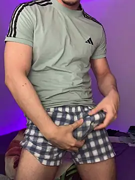 Snapshot of steven_clain chatting on December 2024 11:18:01 AM steven clain online show from December 2024 11:18:01 AM