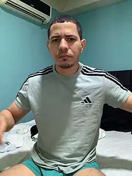 Snapshot of steven_clain chatting on December 2024 03:46:01 PM steven clain online show from December 2024 03:46:01 PM