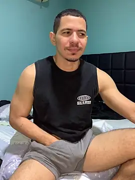 Snapshot of steven_clain chatting on January 2025 04:07:02 AM steven clain online show from January 2025 04:07:02 AM