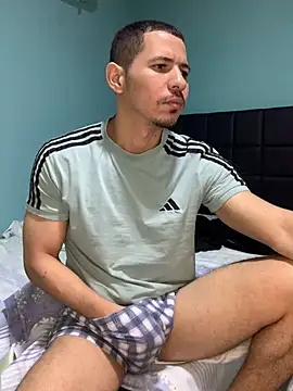 Snapshot of steven_clain chatting on January 2025 07:17:01 AM steven clain online show from January 2025 07:17:01 AM