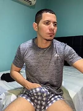 Snapshot of steven_clain chatting on January 2025 04:38:02 AM steven clain online show from January 2025 04:38:02 AM