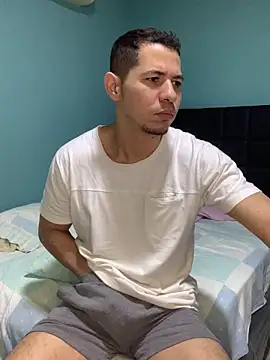 Snapshot of steven_clain chatting on February 2025 09:03:01 AM steven clain online show from February 2025 09:03:01 AM