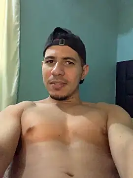 Snapshot of steven_clain chatting on March 2025 04:24:01 PM steven clain online show from March 2025 04:24:01 PM