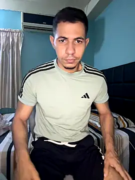 Snapshot of steven_clain chatting on September 2025 03:17:02 AM steven clain online show from September 2025 03:17:02 AM