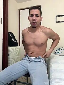 Snapshot of steven_clain chatting on September 2025 07:35:01 AM steven clain online show from September 2025 07:35:01 AM