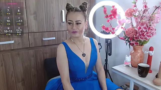 Snapshot of magenta_maturr chatting on November 2025 03:11:01 PM magenta maturr online show from November 2025 03:11:01 PM