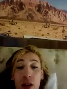 Snapshot of andreahhill chatting on June 2026 01:56:01 AM andreahhill online show from June 2026 01:56:01 AM