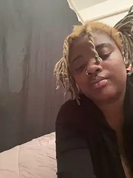 Snapshot of Indigo-love23 chatting on December 2024 04:19:01 PM Indigo-love23 online show from December 2024 04:19:01 PM