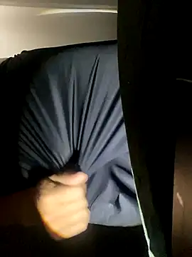 Snapshot of rxxx95 chatting on October 2025 01:12:02 PM rxxx95 online show from October 2025 01:12:02 PM